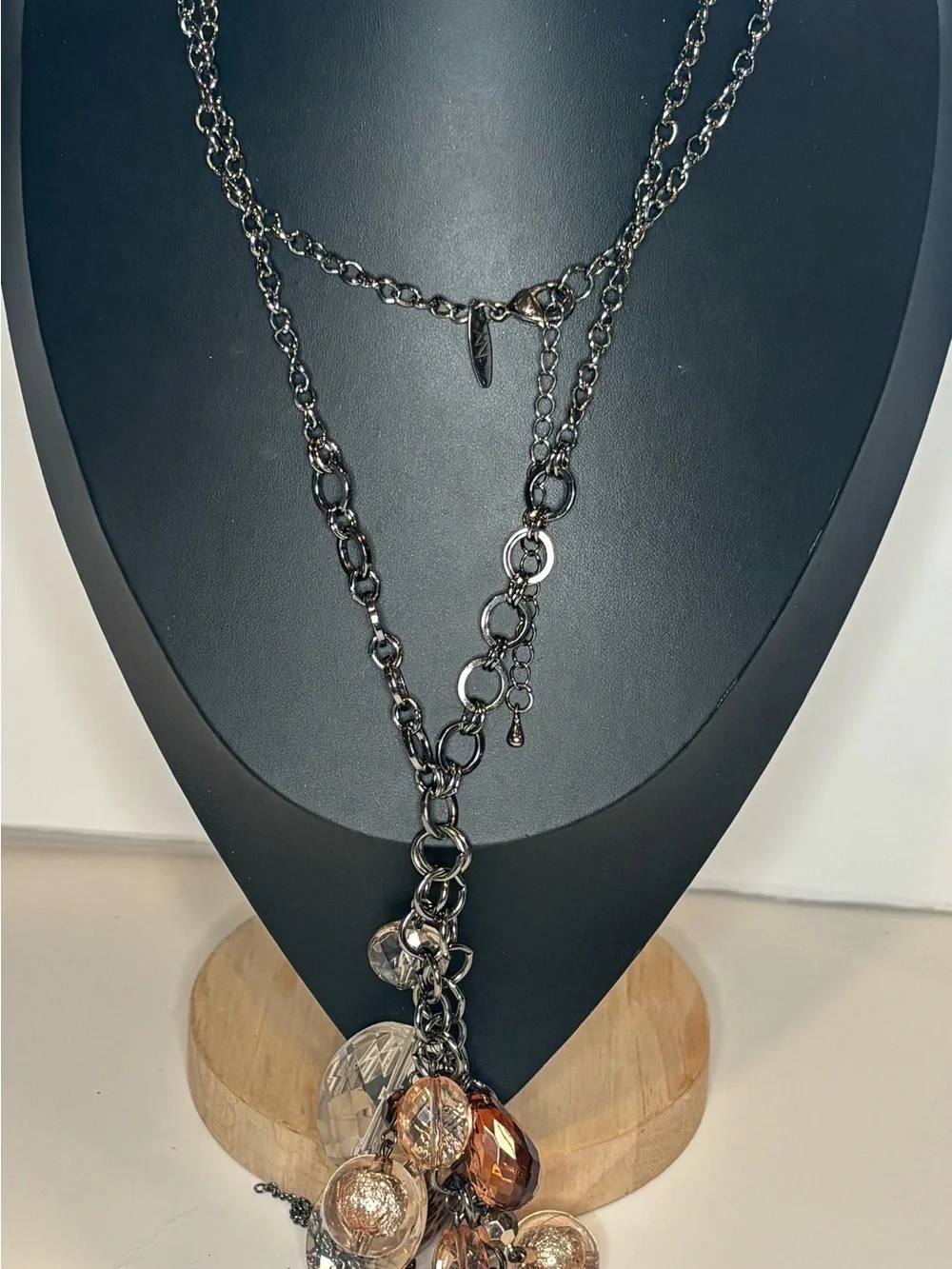 NY Womens Charm Pendant Necklace 38” Gunmetal Chain Costume Jewelry
